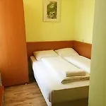 Orange Tulip Otel *