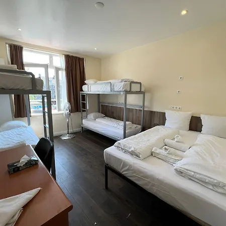 Hotel Orange Tulip *