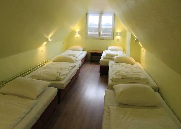 Orange Tulip Hotel *