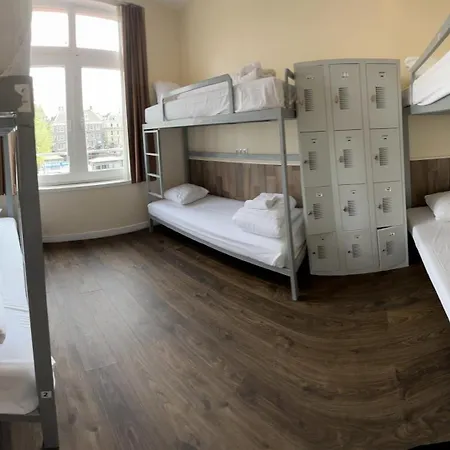 Hotel Orange Tulip *