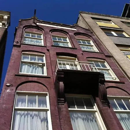 Orange Tulip فندق *